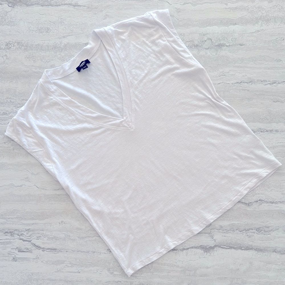 EXPRESS Stretch Linen V Neck Top